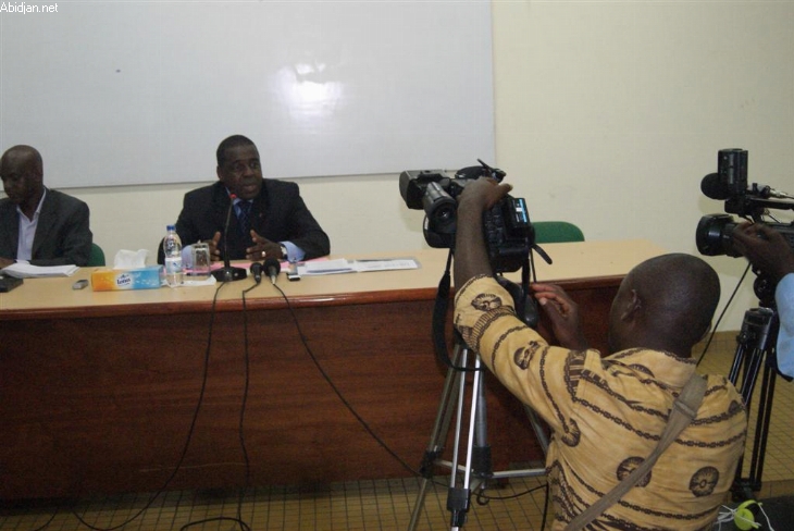 Conférence publique au Cerap : le Directeur des opérations de la Banque mondiale  parle des enjeux de l’aide publique au développement